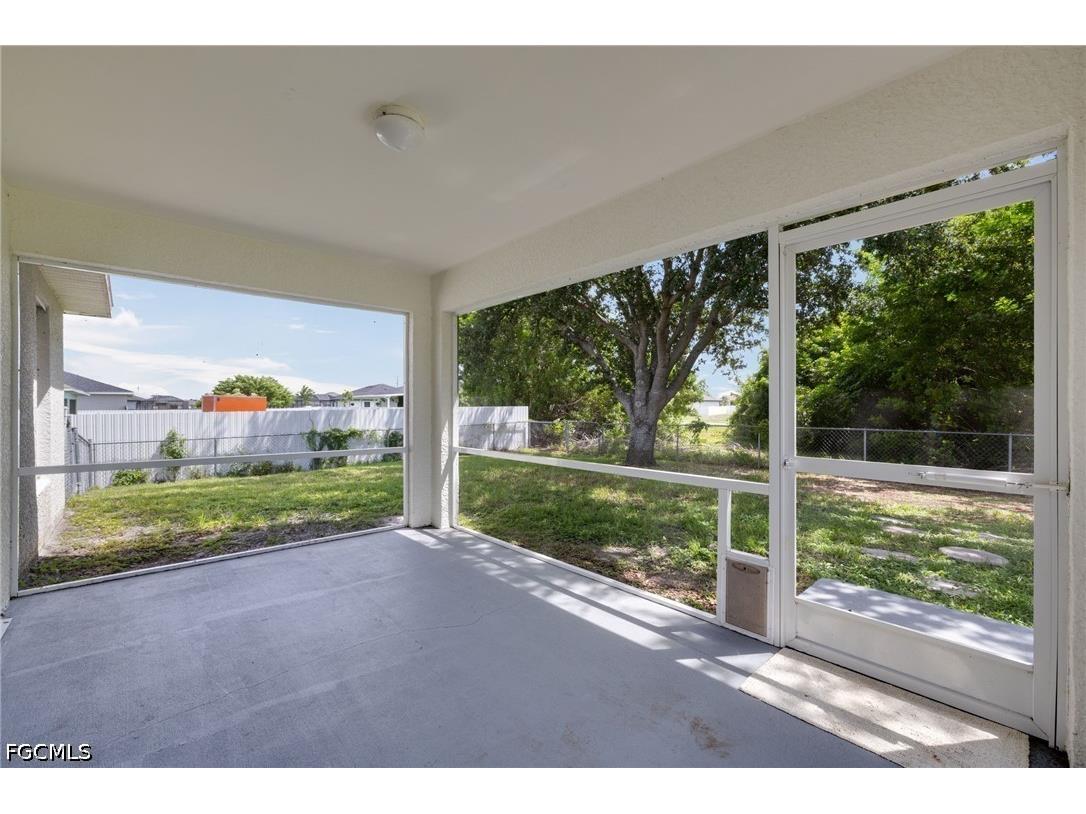 459 NE 3rd Avenue Cape Coral FL 33909 2026030851 image18