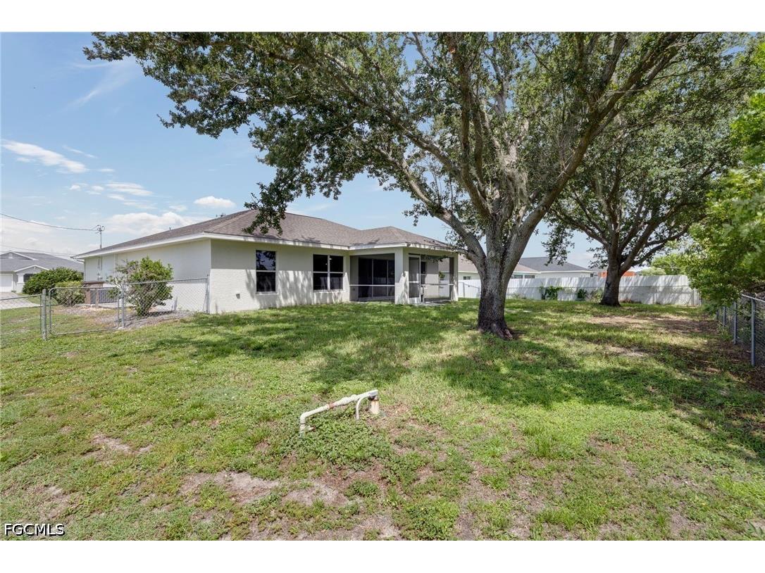 459 NE 3rd Avenue Cape Coral FL 33909 2026030851 image21