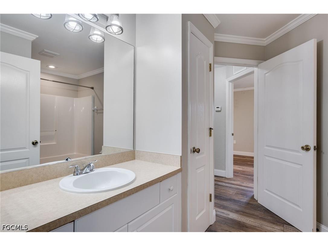 459 NE 3rd Avenue Cape Coral FL 33909 2026030851 image9