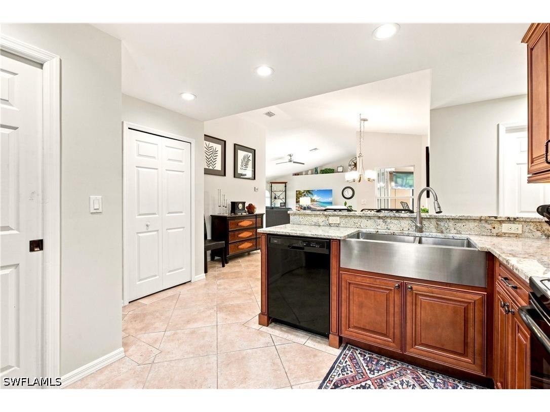 4590 16th Street NE Naples FL 34120 226026227 image10