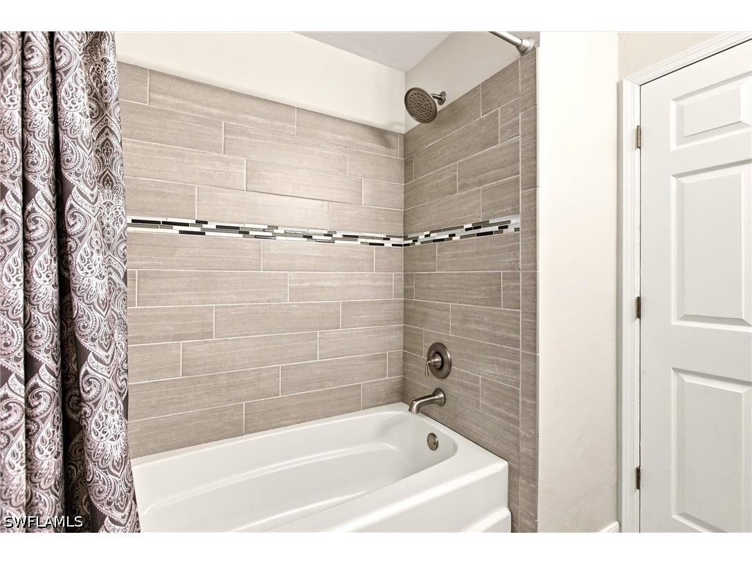 4590 16th Street NE Naples FL 34120 226026227 image17