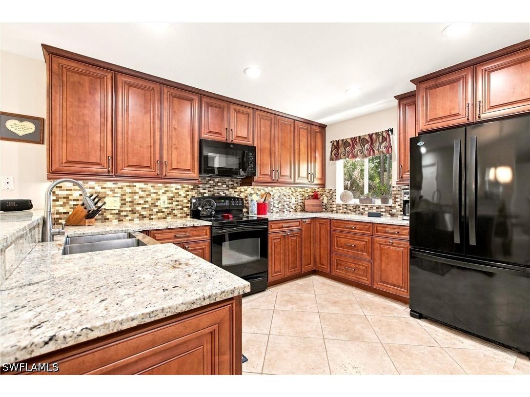 4590 16th Street NE Naples FL 34120 226026227 image8