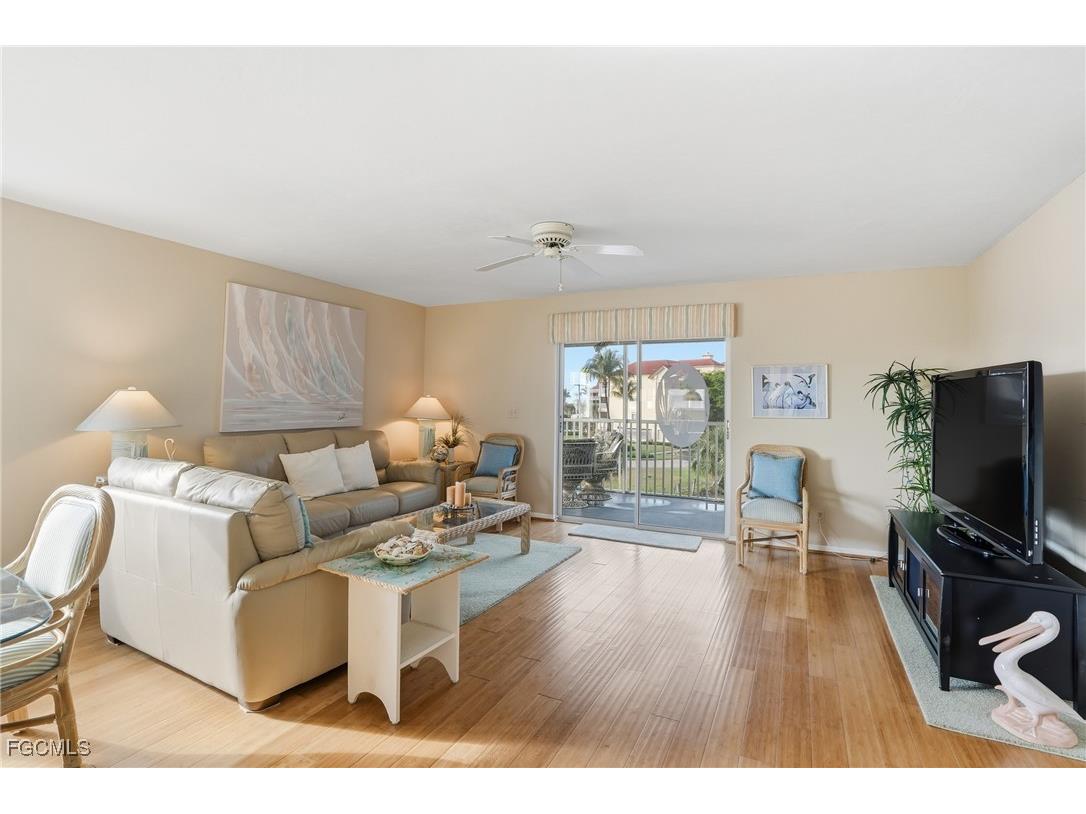 4591 Bay Beach Lane #294 Fort Myers Beach FL 33931 2025022764 image14