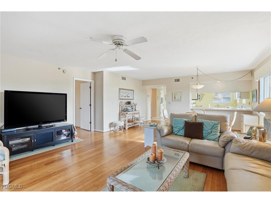 4591 Bay Beach Lane #294 Fort Myers Beach FL 33931 2025022764 image16