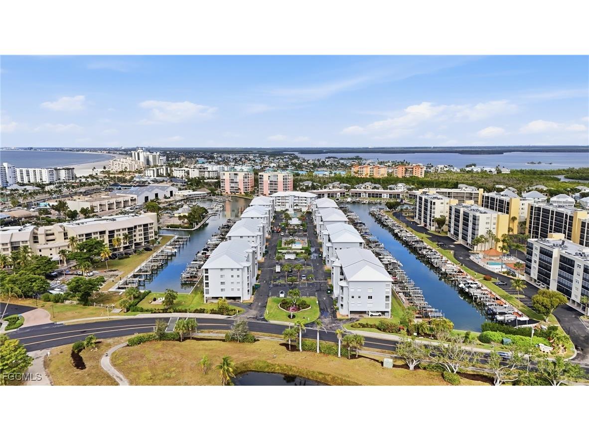 4591 Bay Beach Lane #294 Fort Myers Beach FL 33931 2025022764 image34
