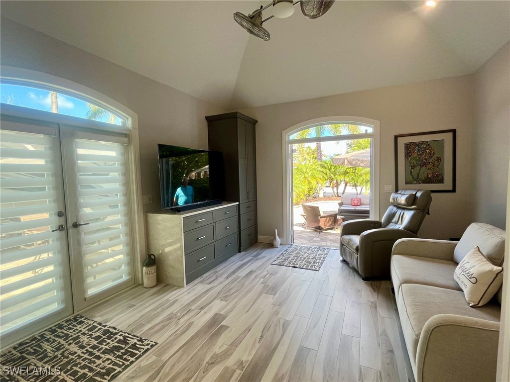 4592 Southern Breeze Drive Naples FL 34114 225075291 image10