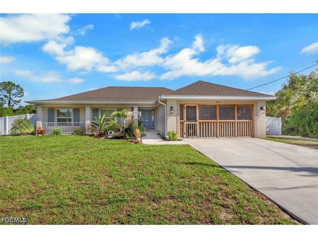 4597 Kenvil Drive North Port FL 34288 2026028322 image1