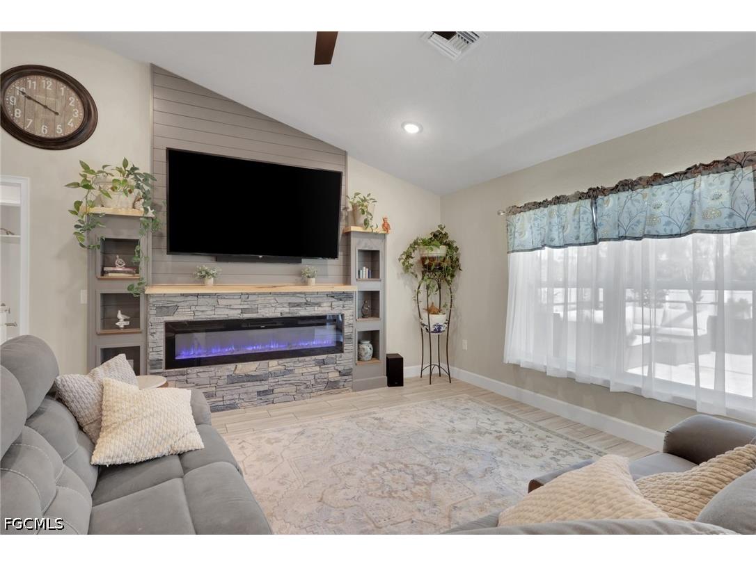 4597 Kenvil Drive North Port FL 34288 2026028322 image8