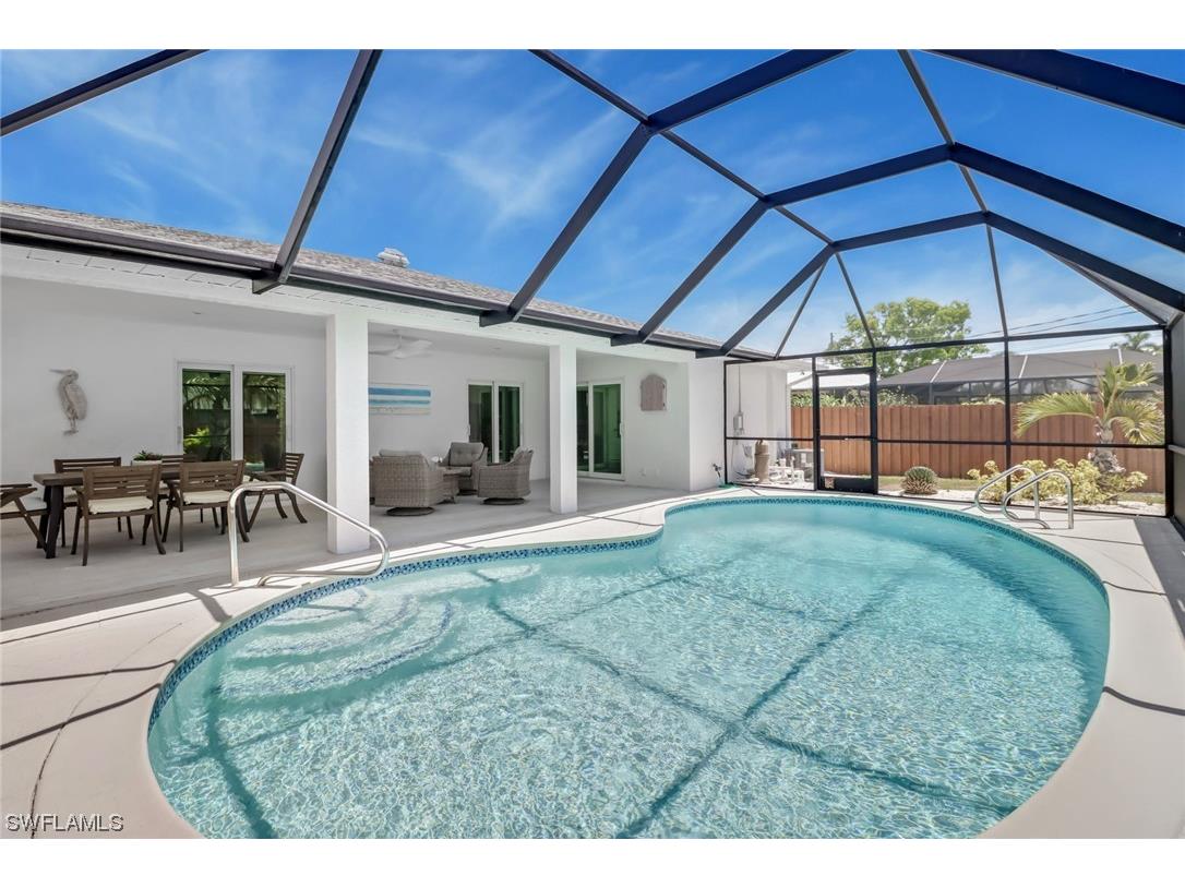 46 8th Street Bonita Springs FL 34134 223065145 image1