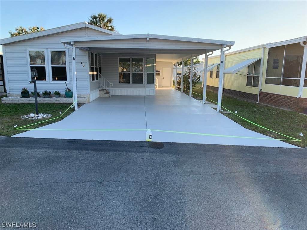 46 Aquamarine Avenue #46-Q Naples FL 34114 222066488 image1