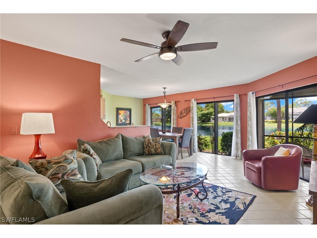 46 Bennington Drive #7 Naples FL 34104 224062408 image1