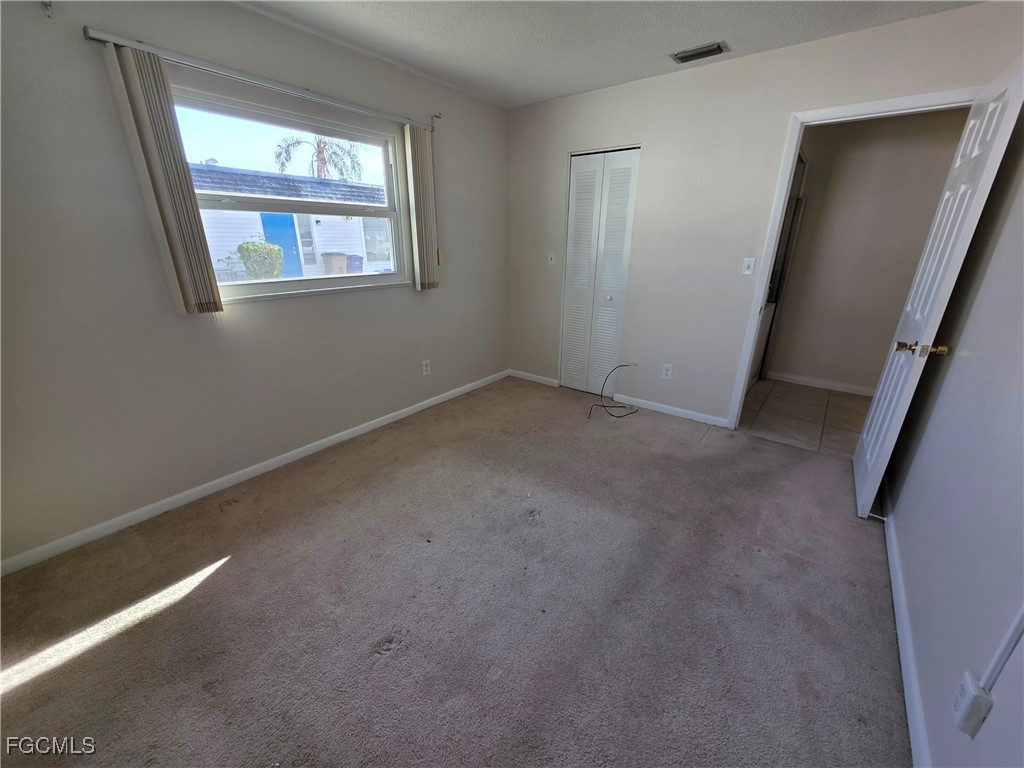 46 Hamlin Court Lehigh Acres FL 33936 2025024255 image10