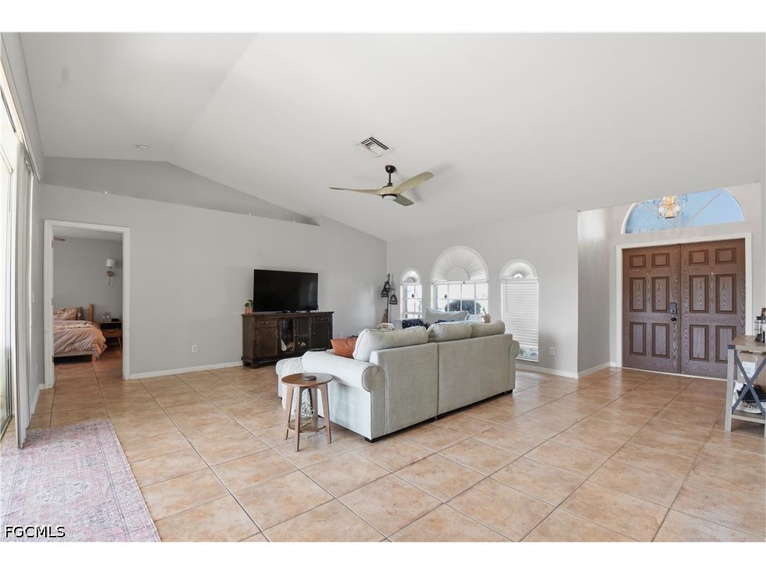 46 NW 1st Way Cape Coral FL 33993 2026017848 image7