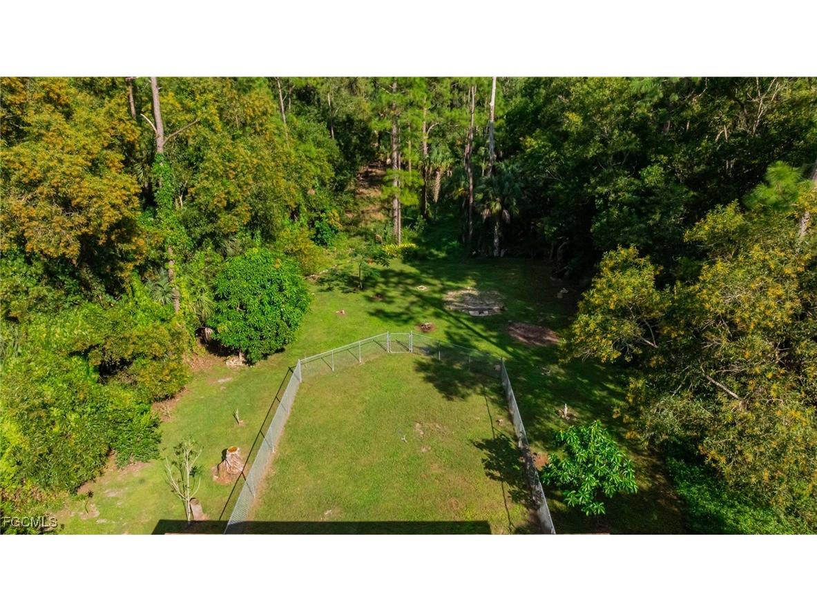 460 3rd Street SW Naples FL 34117 2025015628 image10