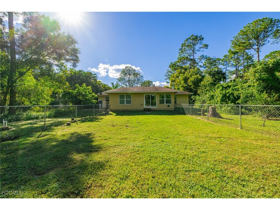 460 3rd Street SW Naples FL 34117 2025015628 image14