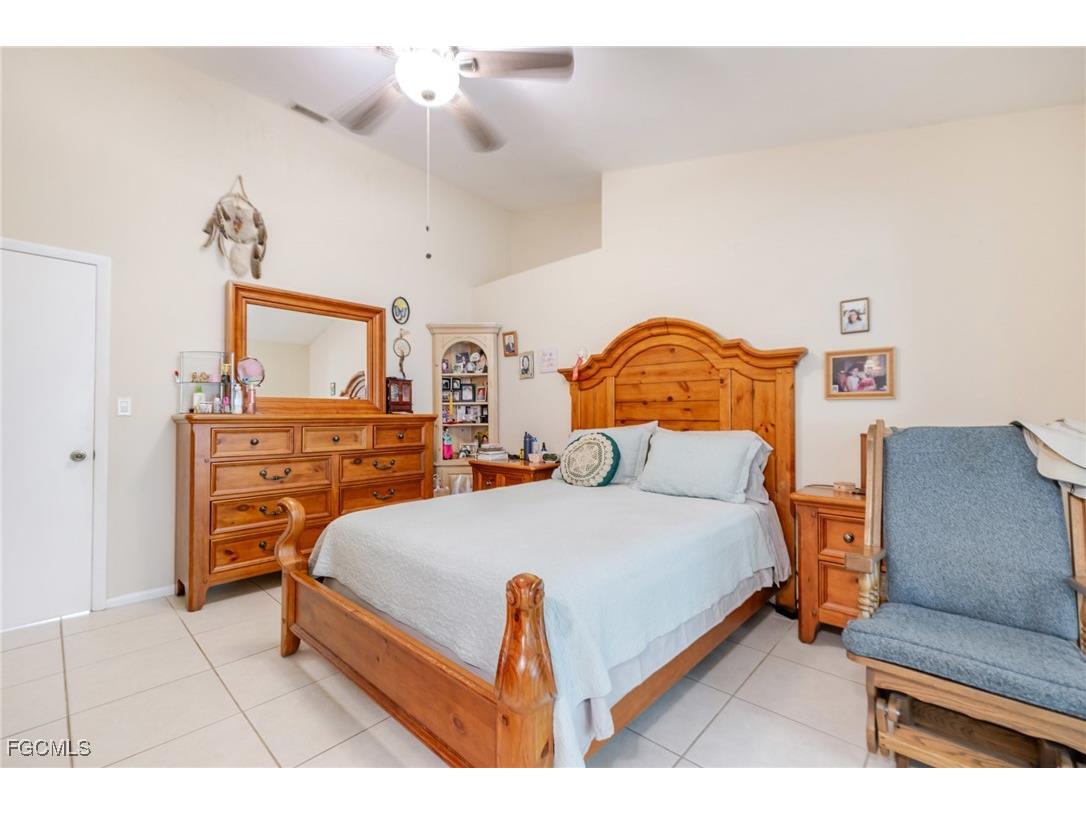 460 3rd Street SW Naples FL 34117 2025015628 image25