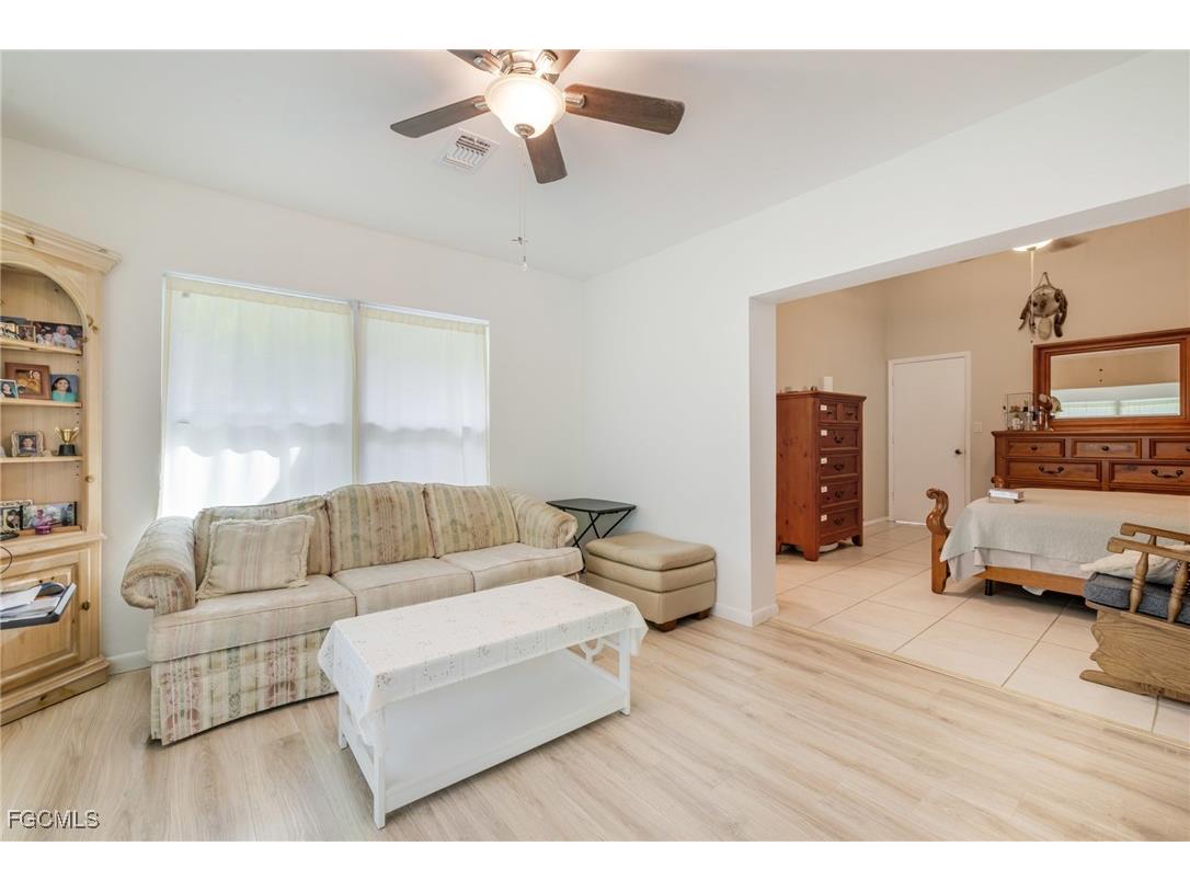 460 3rd Street SW Naples FL 34117 2025015628 image29