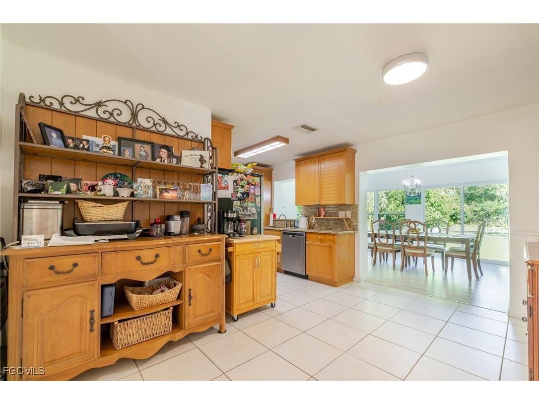 460 3rd Street SW Naples FL 34117 2025015628 image36