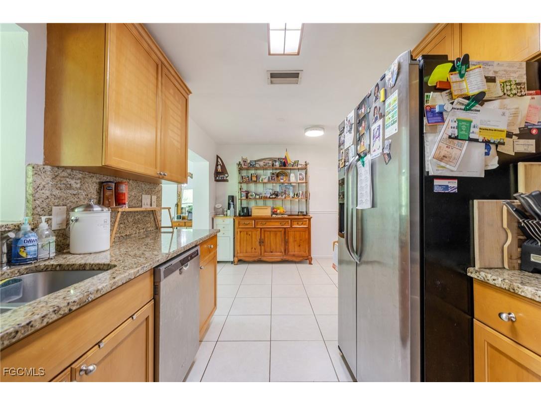 460 3rd Street SW Naples FL 34117 2025015628 image38