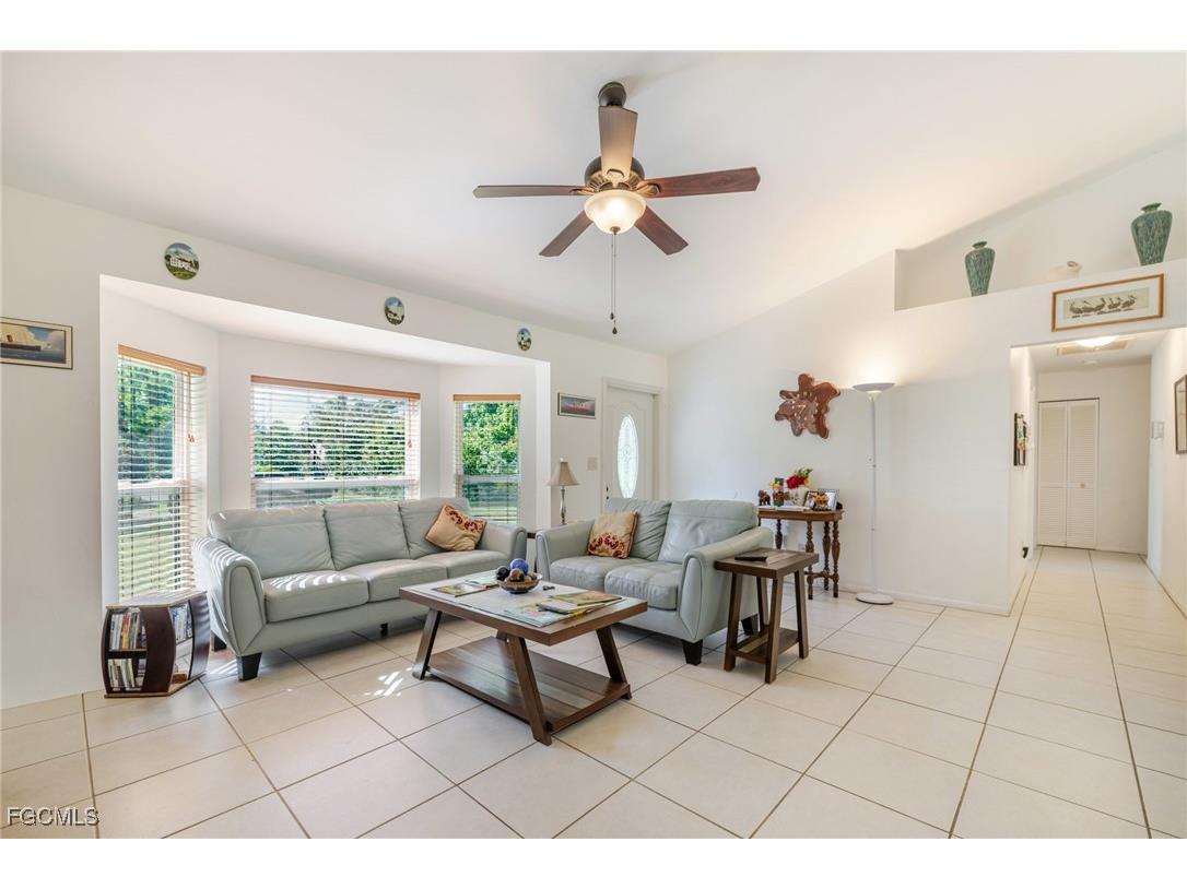 460 3rd Street SW Naples FL 34117 2025015628 image42