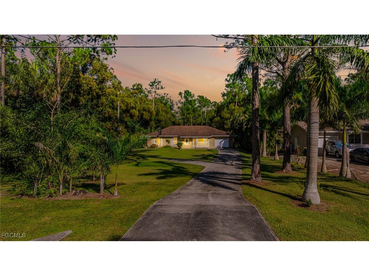 460 3rd Street SW Naples FL 34117 2025015628 image44