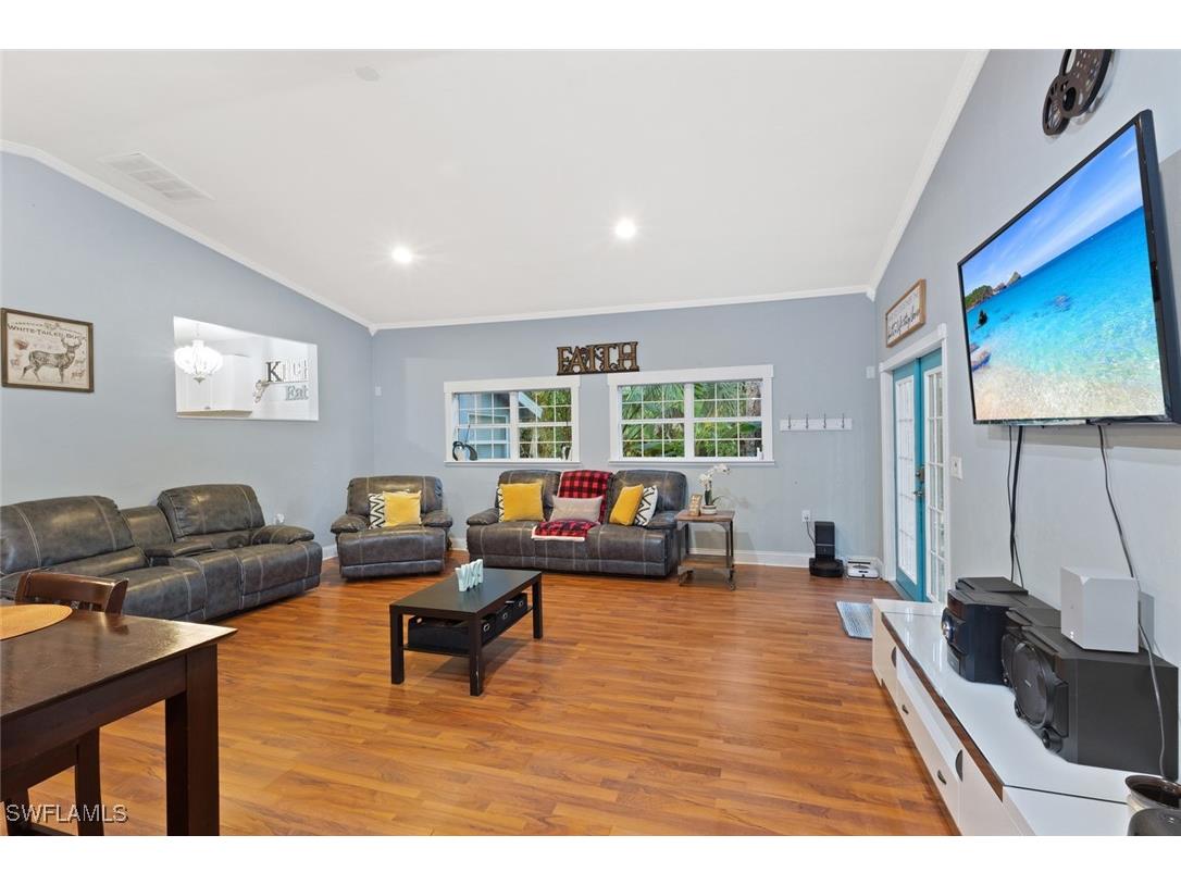 460 9th Street SW Naples FL 34117 225081912 image14