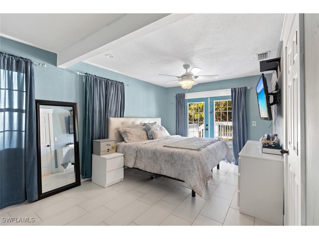 460 9th Street SW Naples FL 34117 225081912 image17