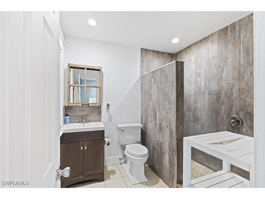 460 9th Street SW Naples FL 34117 225081912 image19