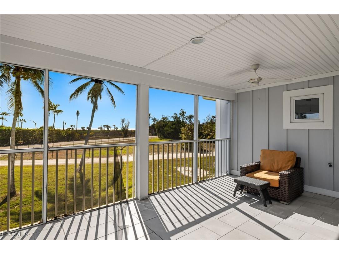 460 E Gulf Drive Sanibel FL 33957 2025019649 image18