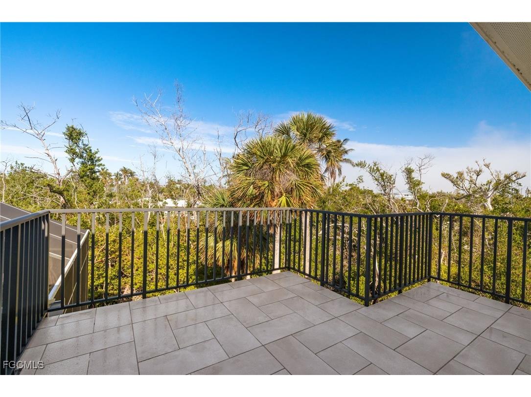 460 E Gulf Drive Sanibel FL 33957 2025019649 image29