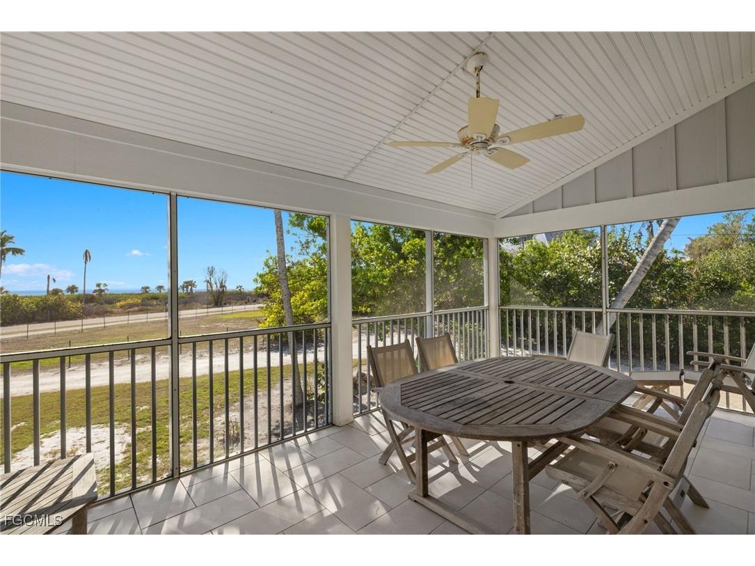 460 E Gulf Drive Sanibel FL 33957 2025019649 image8