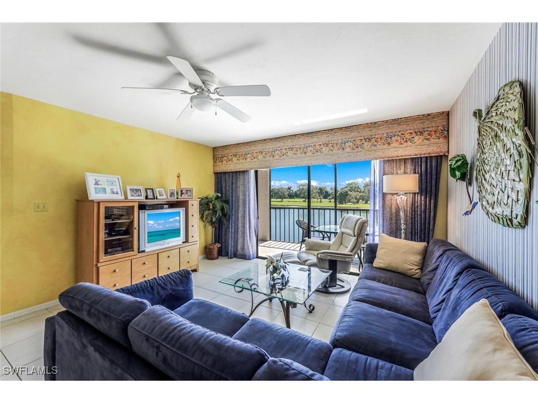 460 Fox Haven Drive #1206 Naples FL 34104 225074954 image1