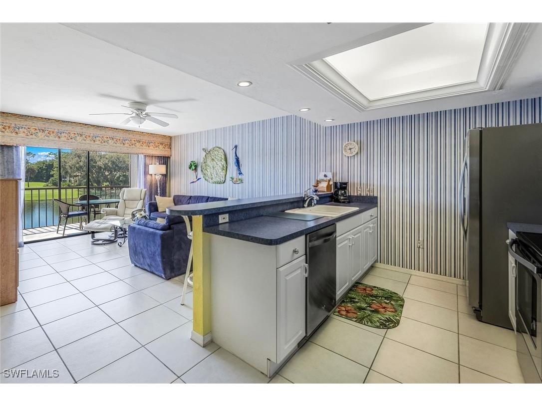 460 Fox Haven Drive #1206 Naples FL 34104 225074954 image2