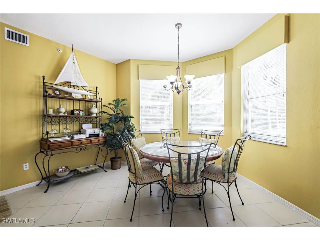 460 Launch Circle #201 Naples FL 34108 225066375 image8