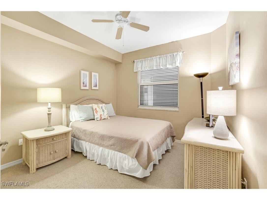 460 Launch Circle #202 Naples FL 34108 225067430 image16