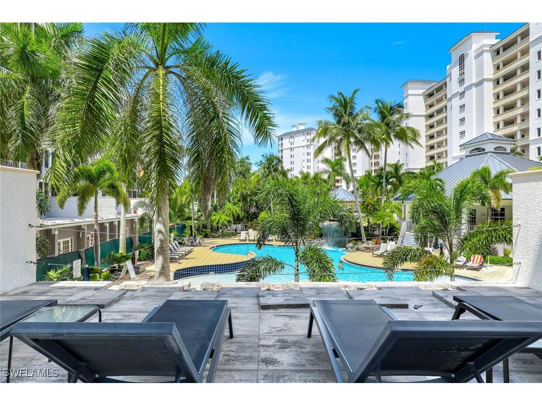 460 Launch Circle #202 Naples FL 34108 225067430 image2