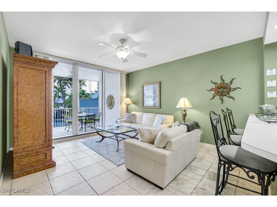 460 Launch Circle #202 Naples FL 34108 225067430 image5