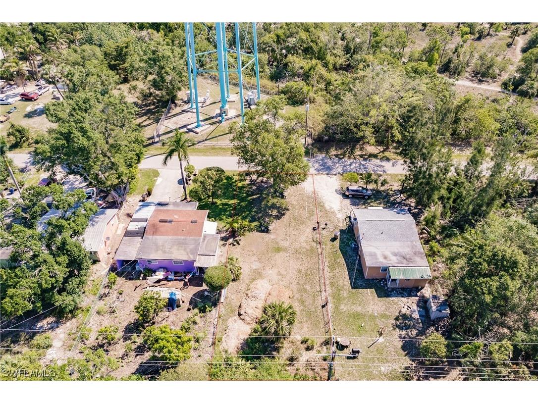 460 Menocal Avenue Fort Myers FL 33905 223030283 image1