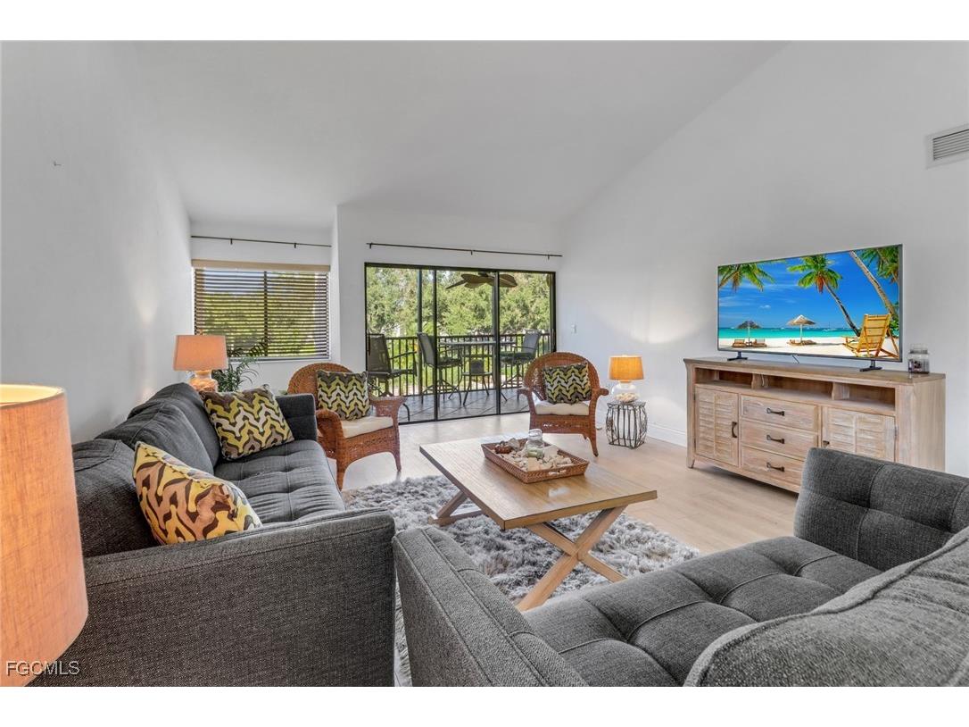 4600 Flagship Drive #201 Fort Myers FL 33919 2025003654 image2