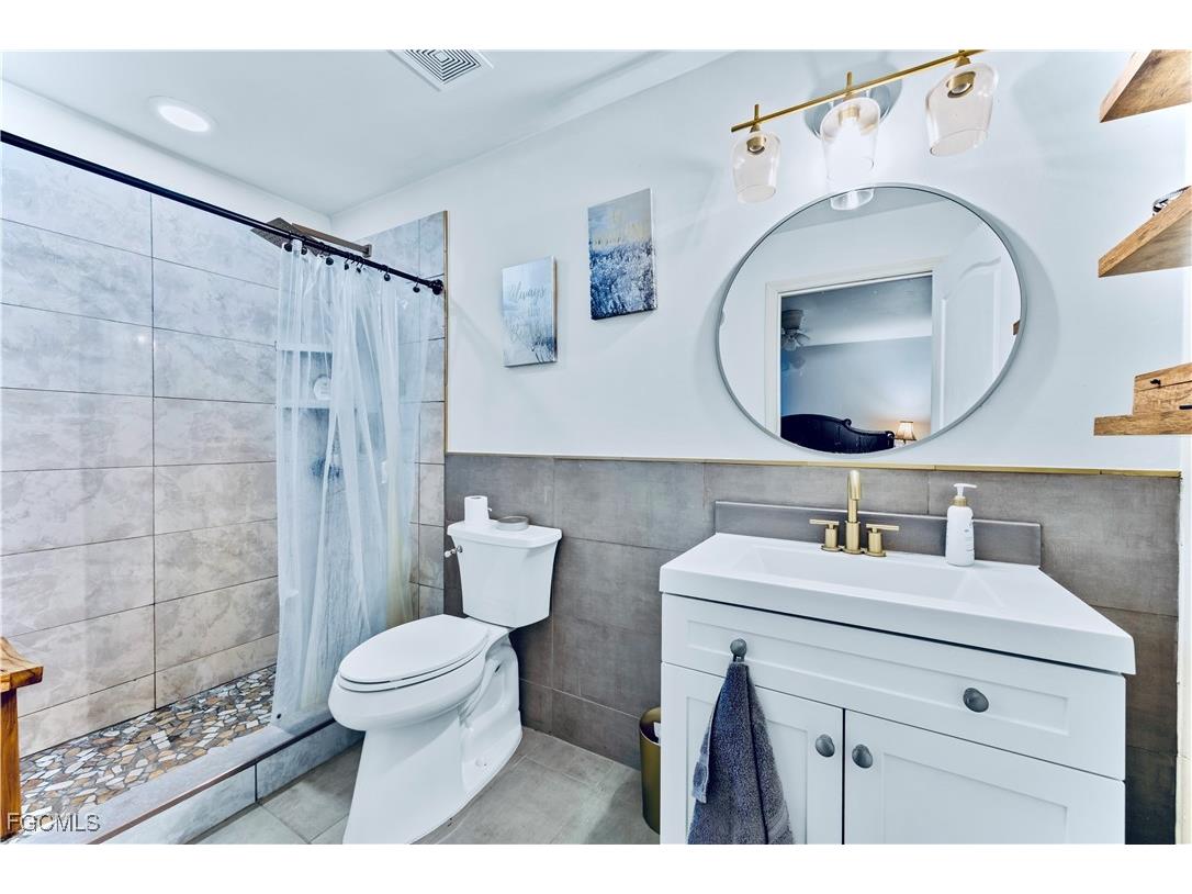 4600 Flora Avenue S Lehigh Acres FL 33976 2025013719 image10