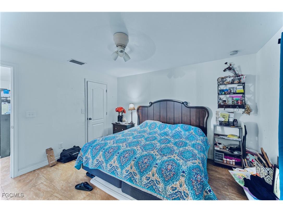 4600 Flora Avenue S Lehigh Acres FL 33976 2025013719 image9