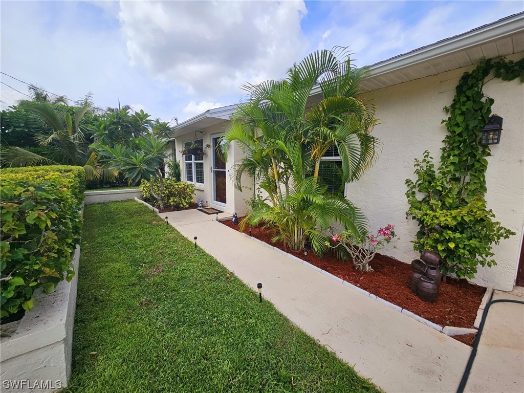 4601 25th Court SW Naples FL 34116 223075505 image1