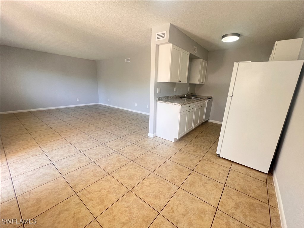 4601 Bayshore Drive #A1 Naples FL 34112 225071074 image3