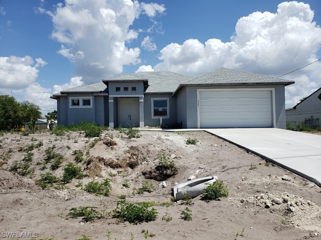 4601 Elva Avenue S Lehigh Acres FL 33976 223025587 image1