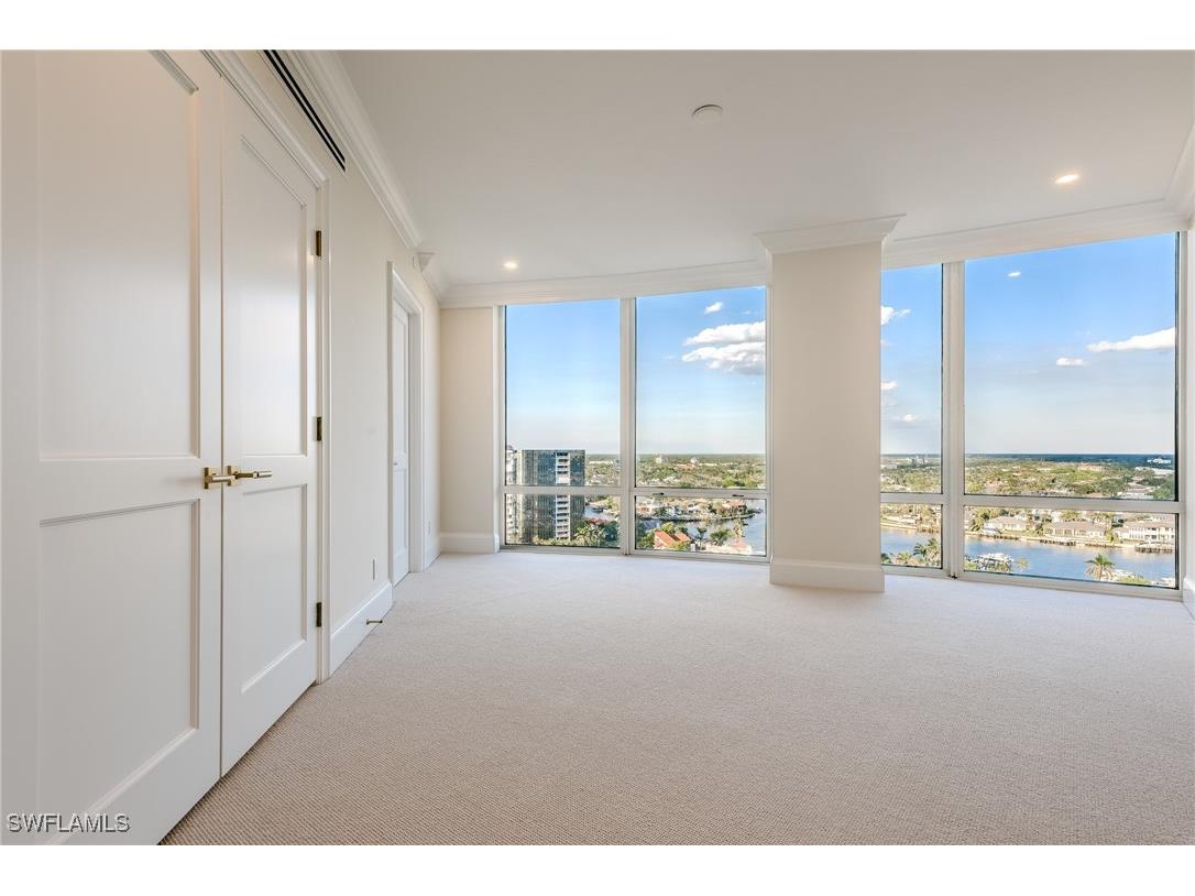 4601 Gulf Shore Boulevard N #17 Naples FL 34103 225072742 image16