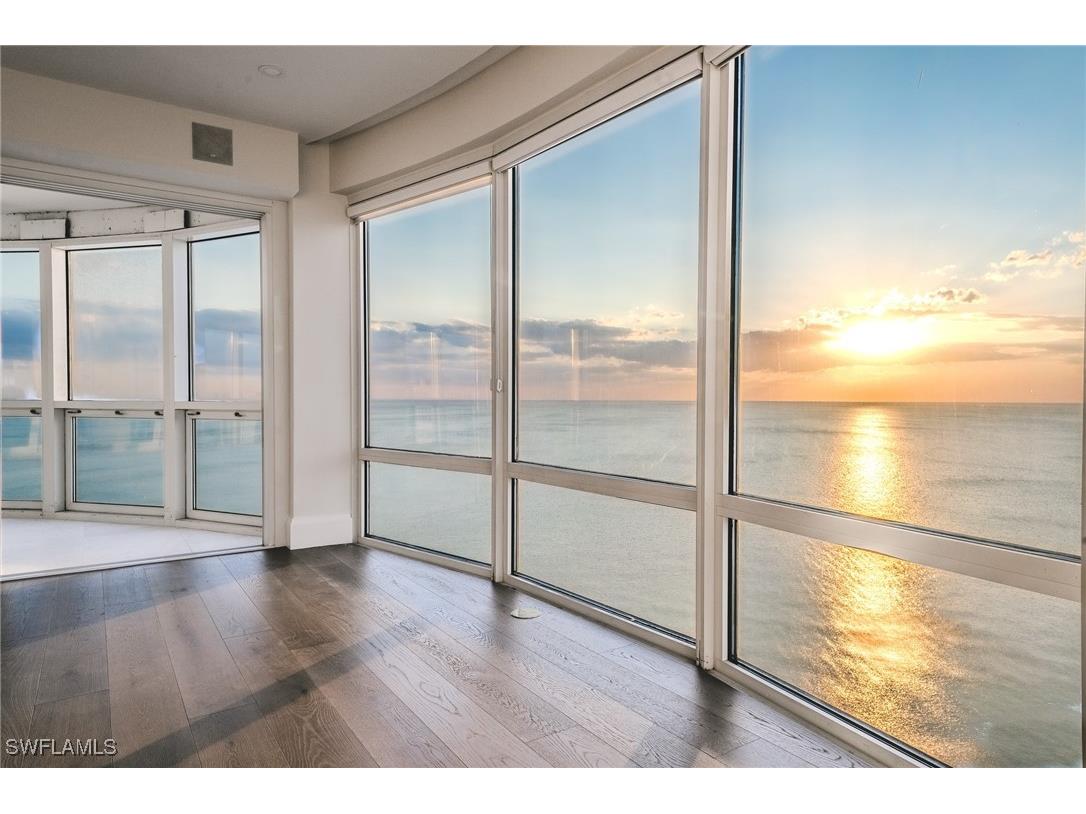 4601 Gulf Shore Boulevard N #17 Naples FL 34103 225072742 image3