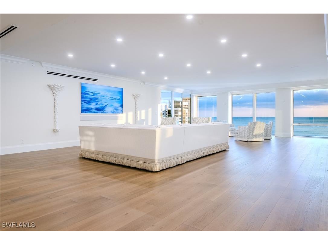 4601 Gulf Shore Boulevard N #17 Naples FL 34103 225072742 image8