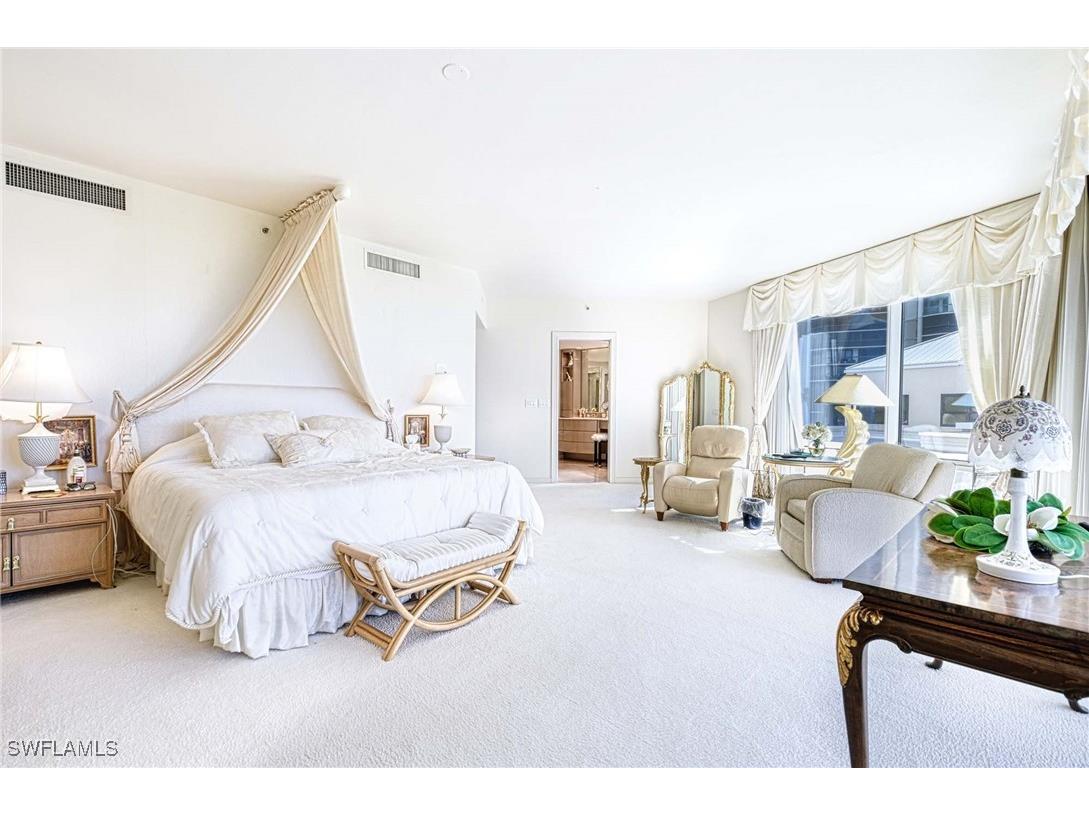 4601 Gulf Shore Boulevard N #2 Naples FL 34103 225081359 image23