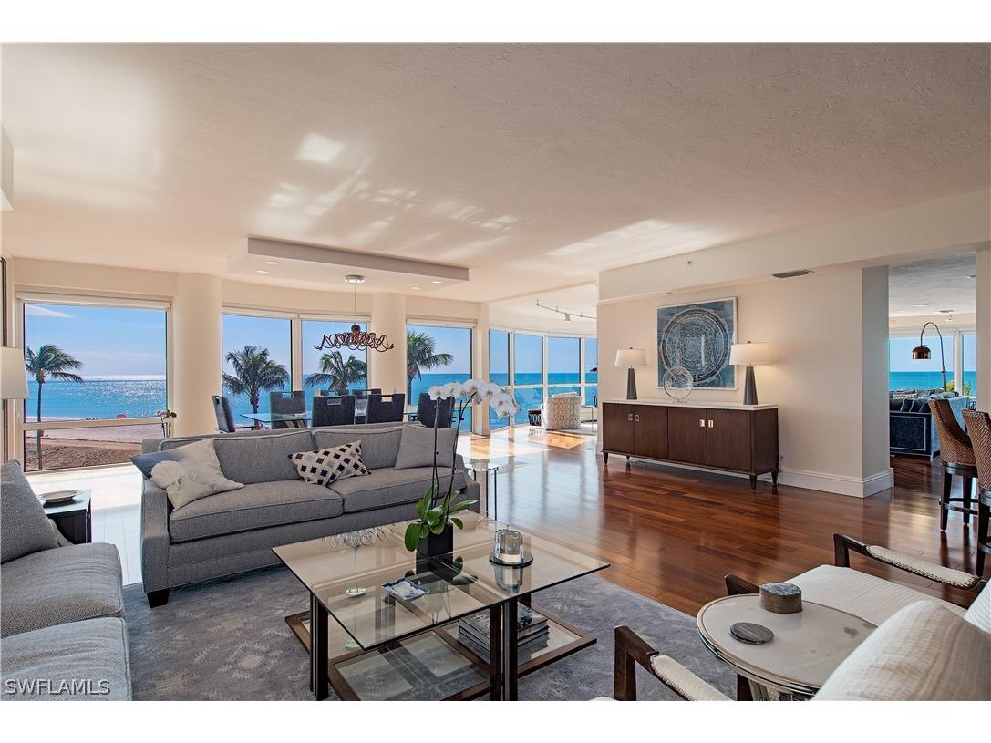 4601 Gulf Shore Boulevard N #3 Naples FL 34103 223010333 image1