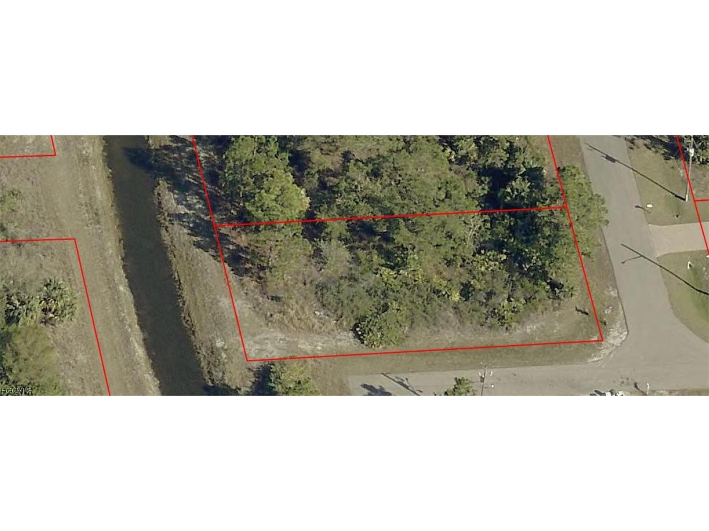 4601 Laura Avenue N Lehigh Acres FL 33971 2026009605 image10